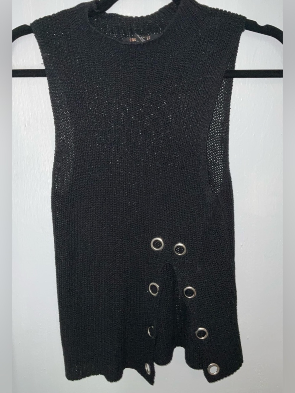 Forever 21 Black Knit Sleeveless Eyelet Detail Top